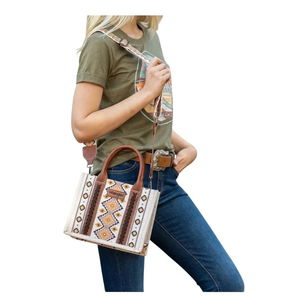 Wrangler southwestern aztec